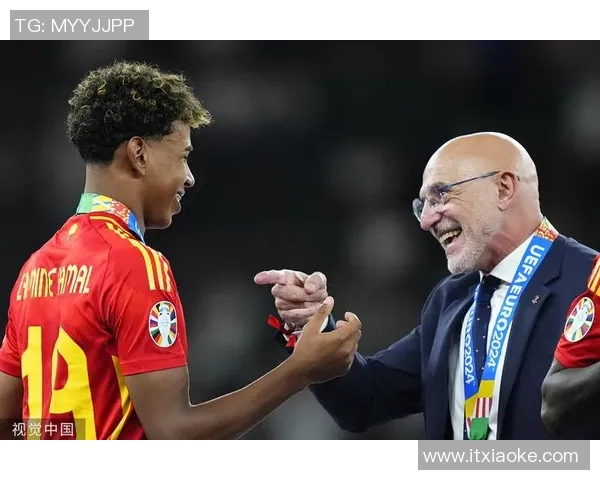 足球妖锋球星盘点：这些天才少年如何征服绿茵场成名